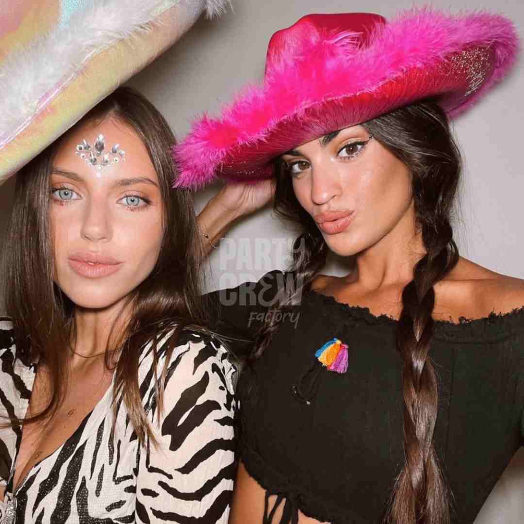 Sombrero Cowgirl